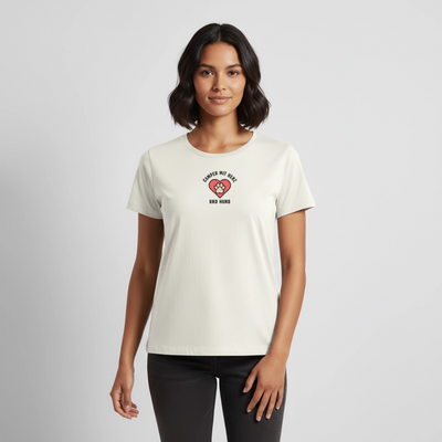 Herz und Hund - Damen Camping T-Shirt - Naturweiß